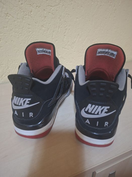 Nike Air Jordan 4 Retro