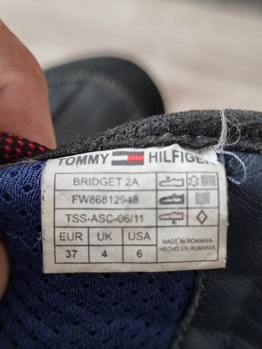 Ghete Tommy Hilfinger  nr 37
