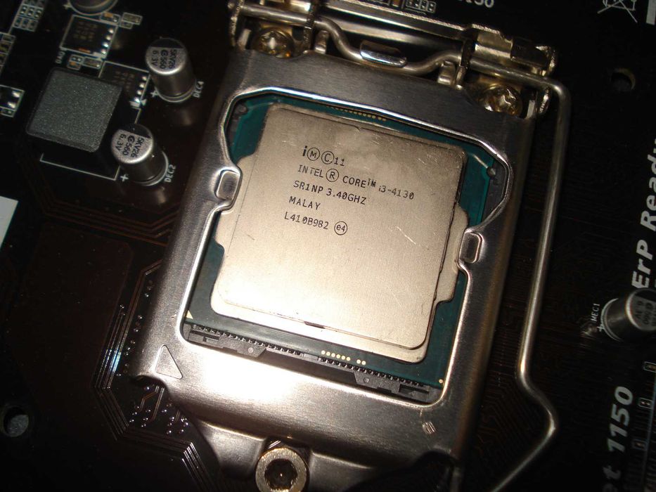 Procesor intel core i3 4130 3.4ghz 4 core sk 1150