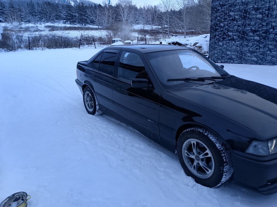 Продам БМВ е36 м40