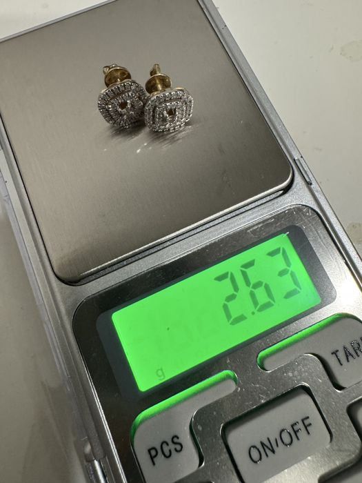Пусеты серьги с бриллиантами 585