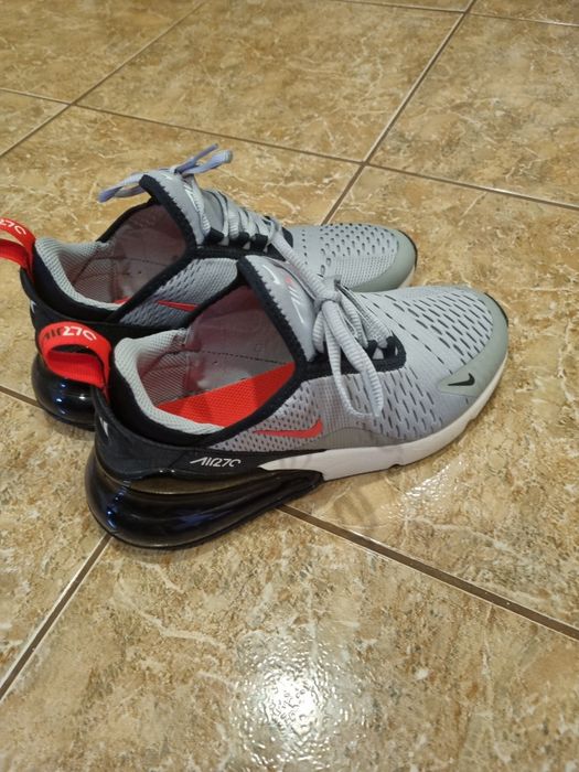 Обувки Nike Air max 270