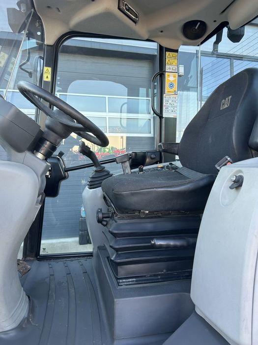 Incarcator frontal Caterpillar 908H