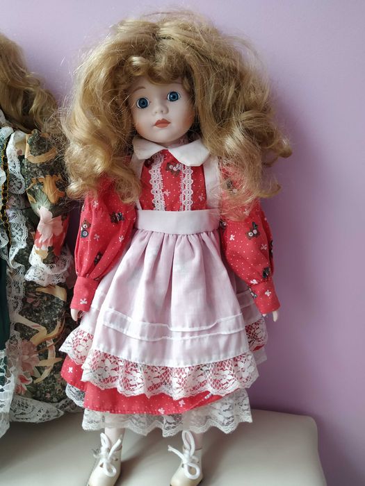 Порцеланови кукли