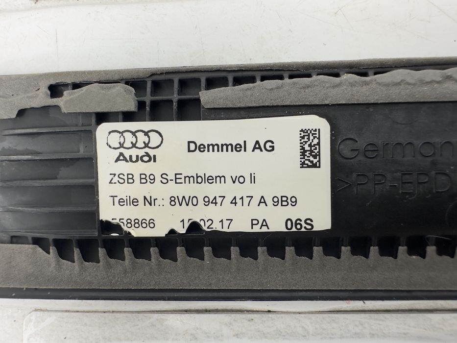 Лайсни прагове AUDI A4 S Line S4 B9 с подсветка 8W0947417A 8W0947418A