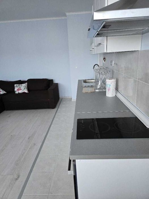 Дава се под наем Тристаен апартамент в София, Банишора - 75 кв.м за 700 € - Снимка #1