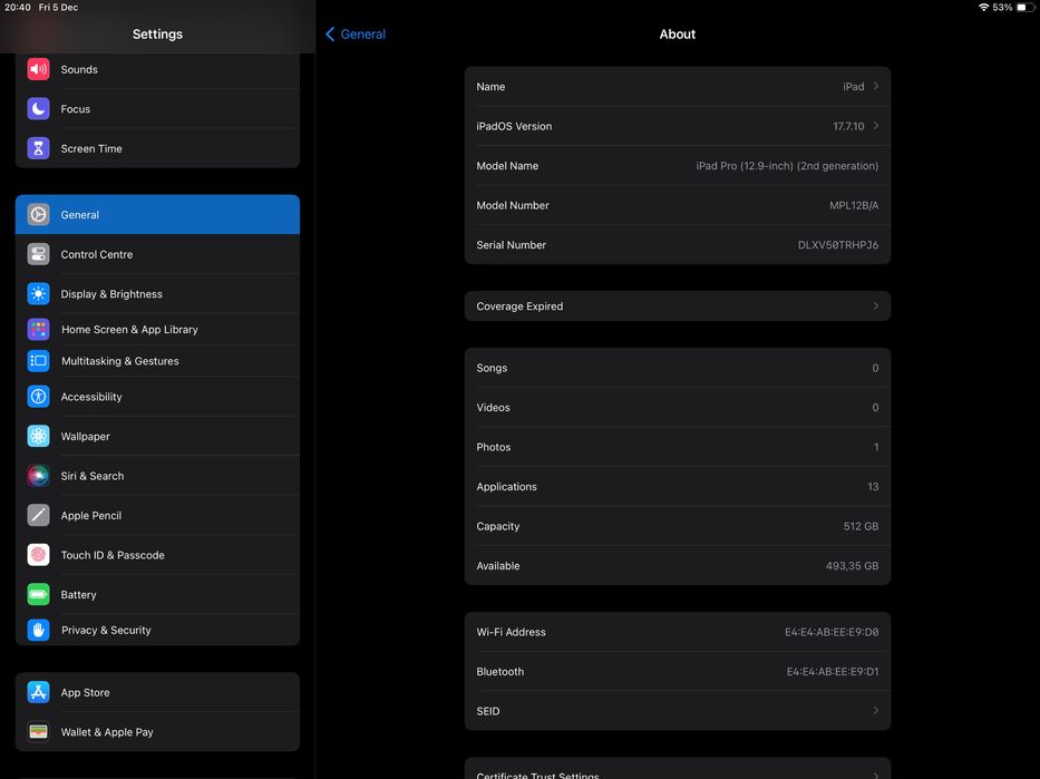 iPad Pro (12.9-inch) (2nd generation) A1670