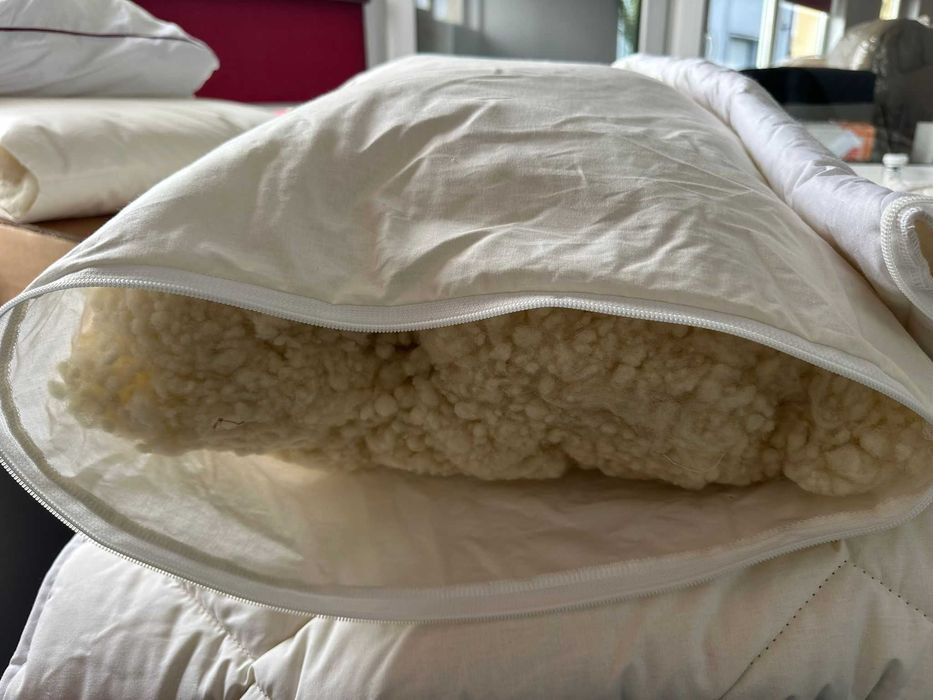 Perne din lână Merino biluțe 100% naturale – 50x70 / 40x40 – confort