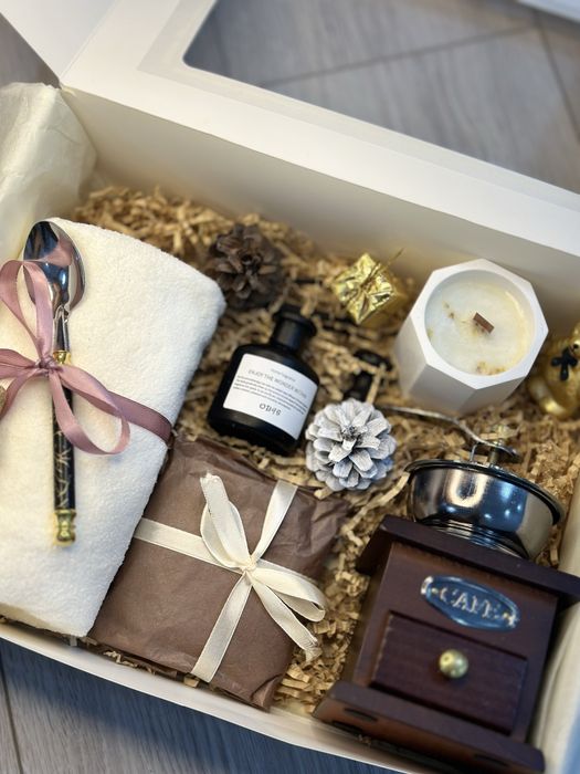 Подарочные боксы