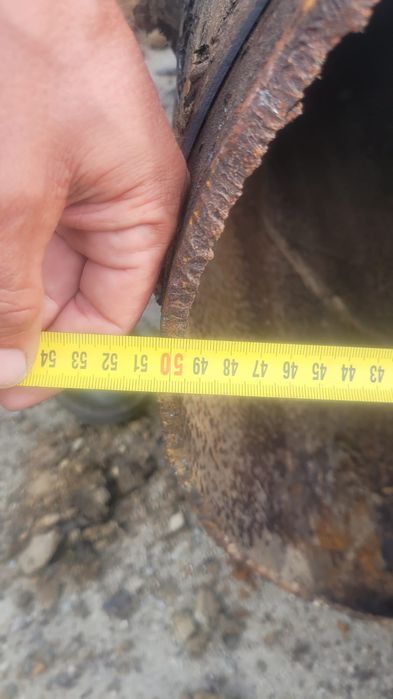 Vand teava metalică trasă și sudata din recuperari în