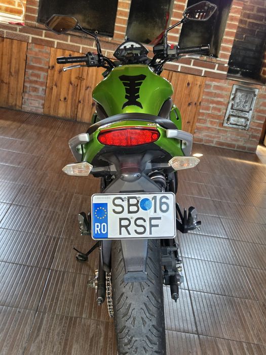 Vând Kawasaki er 6n A2