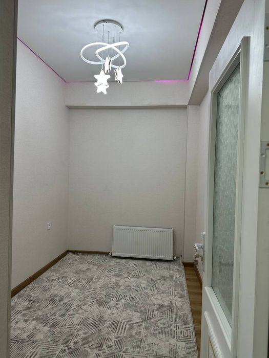 Sotiladi China haus navostroyka. 2/7/9. Yashnobod