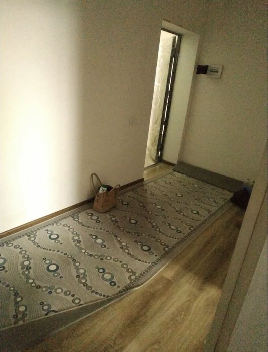 Сдается 2 ком Хасанбой.  Бетонка. Темир бозор. Новостройка