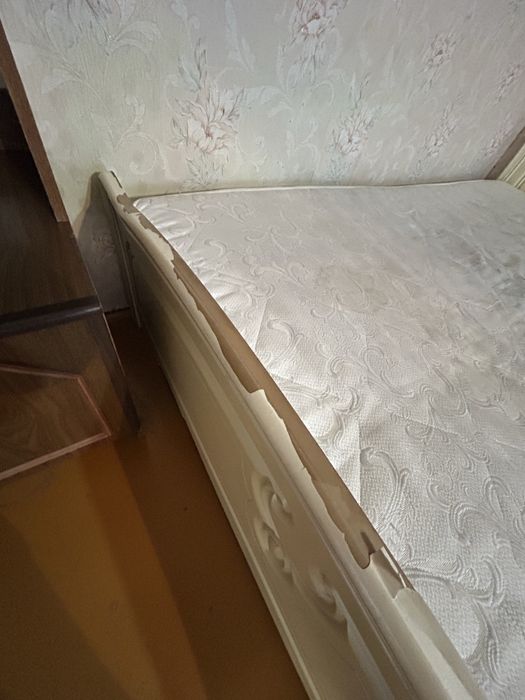 Продам кровать (самовывоз)