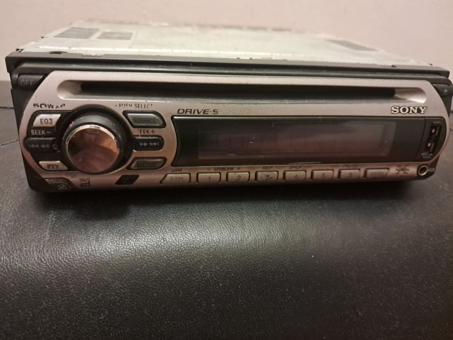 Cd Sony pt mașină