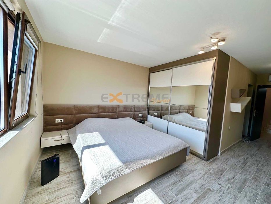 Продава се Къща в Варна, Изгрев - 221 кв.м за 2489 €/кв.м - Снимка #10