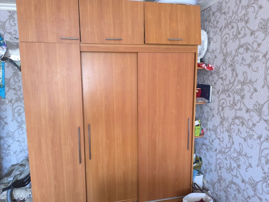 Продам шкаф купе