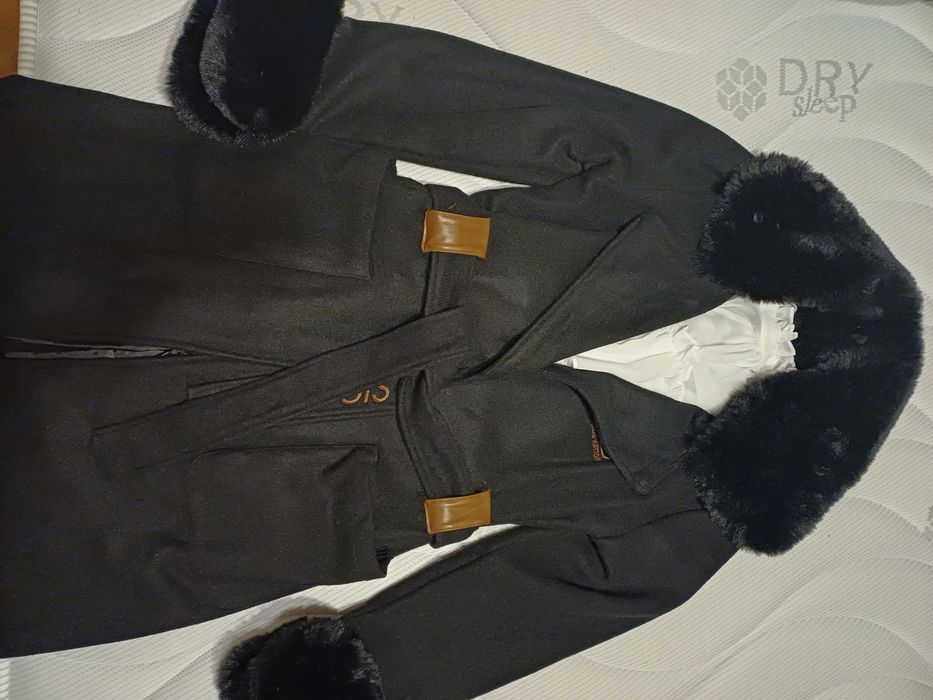 Дамско вълнено палто