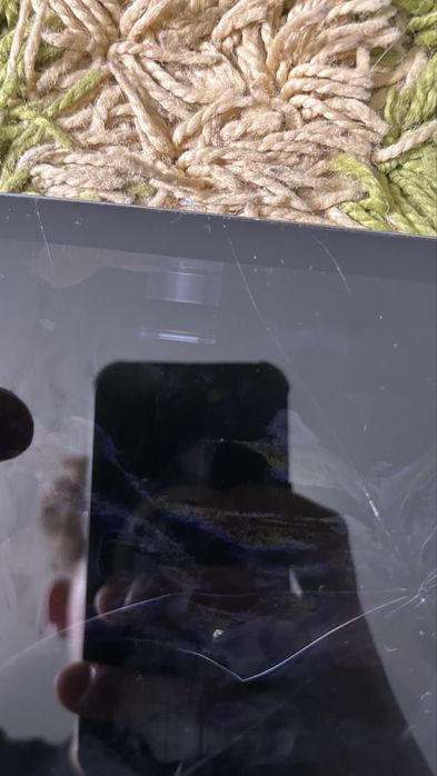 Tableta Lenovo 2024 cu display spart
