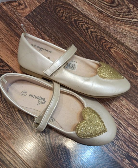 Туфли на девочку