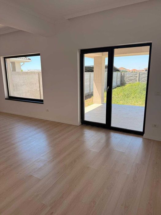 Parchet laminat, 8 mm, Cadenza (Raveli)