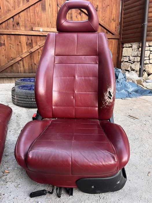 Кожен салон, купра броня и фарове за сеат ибиза