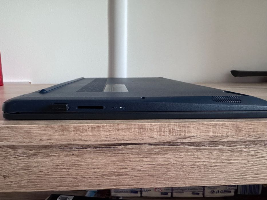 Lenovo IdeaPad 3 17ITL6 – i5 11th Gen, 12GB RAM, 1TB + 128GB SSD,17.3”