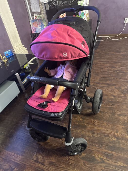 Продам коляску Quatro