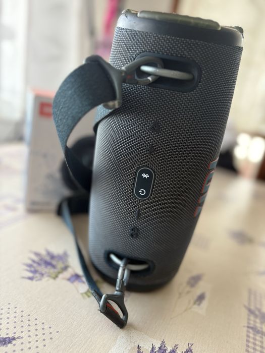 Продавам JBL XTREME 3