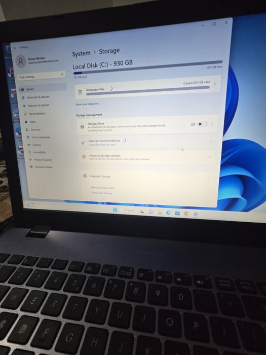 ASUS VivoBook 15