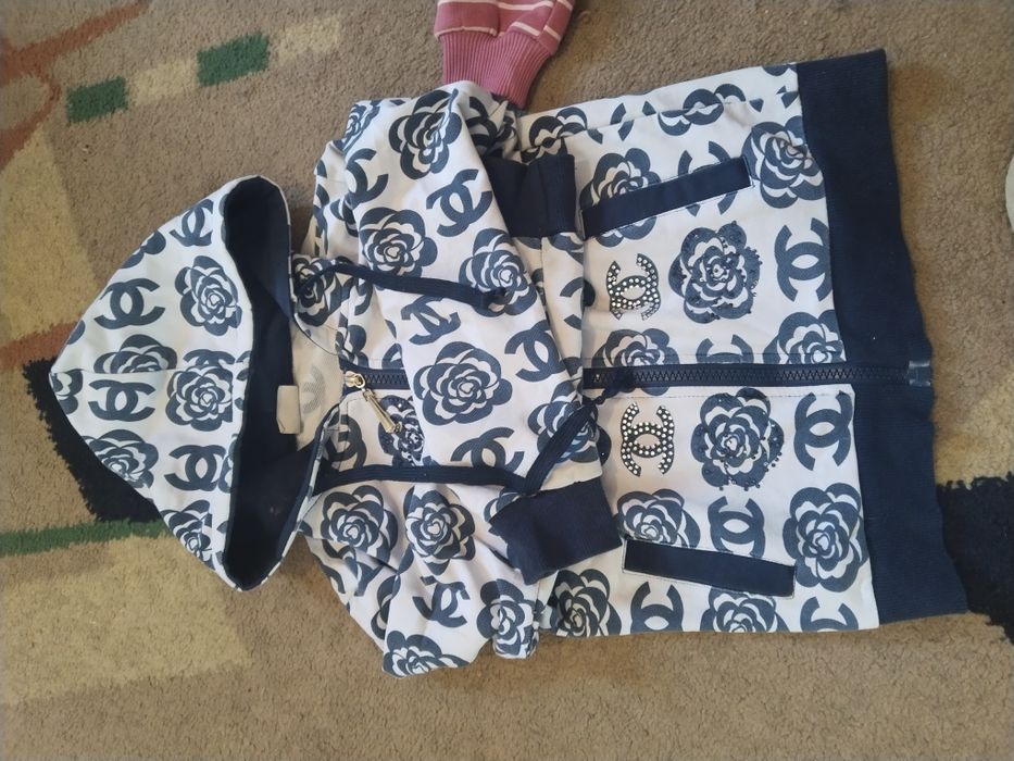 Продам одежда для девочек