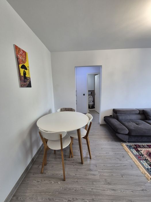 Apartament 2 camere de inchiriat