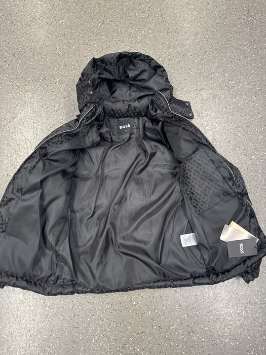 Geaca Boss S M L XL XXL