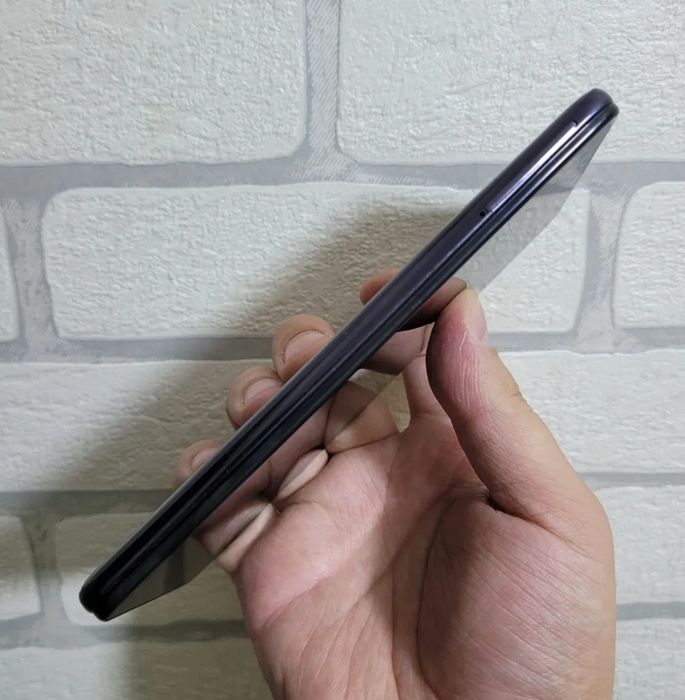 Samsung a31 telfoni
