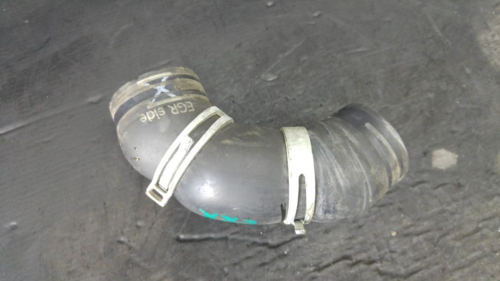 furtun turbo intercooler 1.6 tdi seat leon ateca audi a3 8v skoda octavia 3 vw golf 7  04l131525j