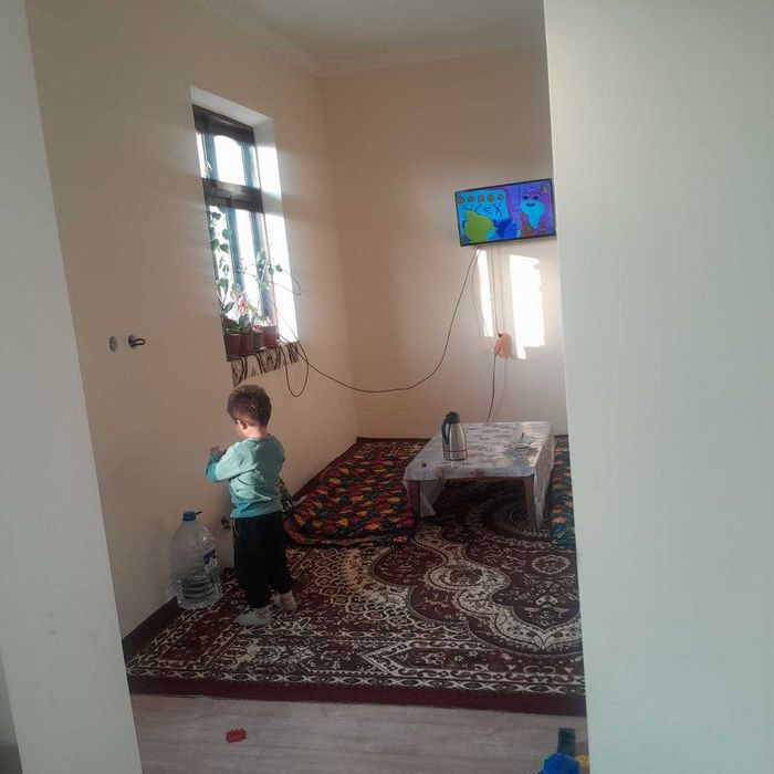 Сабзавот оркасида, Ун кургонда Уй сотилади, 3,5-сотка, 5-хона