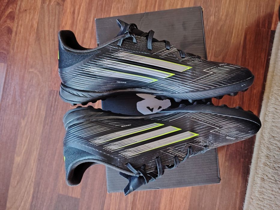 Ghete de sintetic Adidas F50