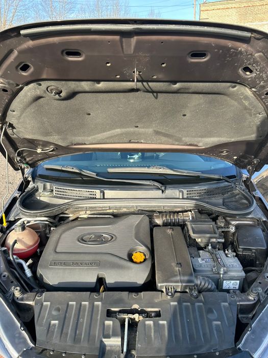 Продам Весту SW Cross