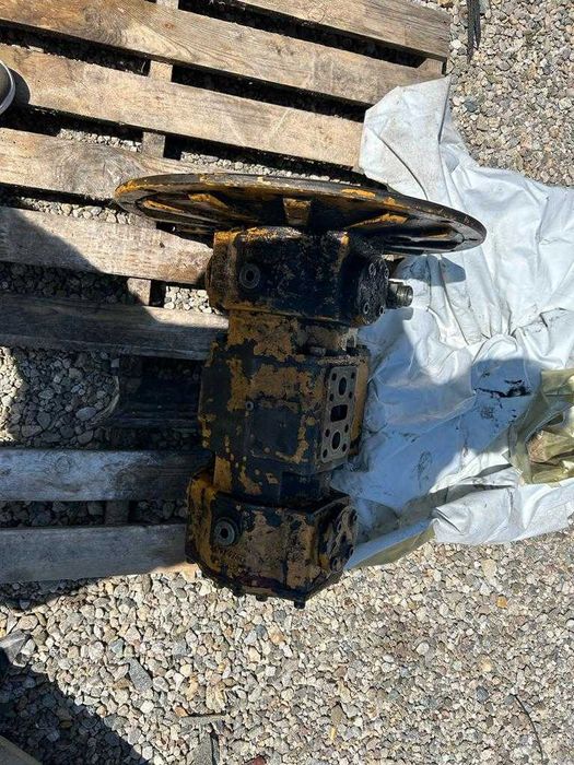 хидравлични помпи за багер Liebherr - 3 бр.