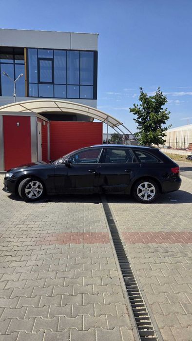 Audi A4 B8 Avant2011,2.0d 136cp
