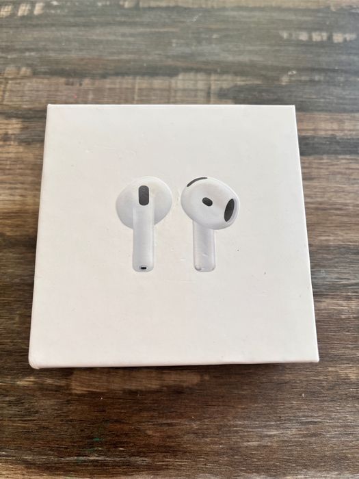 Слушалки Air Pods 4
