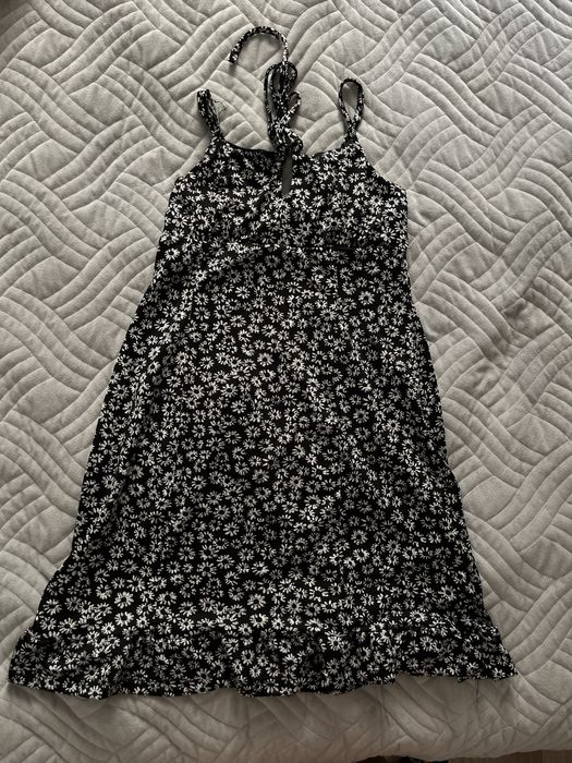 летнее платье-сарафан и сетчатые кофты