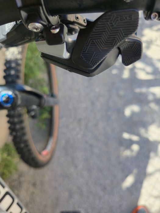 Ендуро Focus Jam 29 цола M размер 1x12 GX Електронни скорости  Sram Full Rockshox Suspension DT swiss Sram code 4-бутални