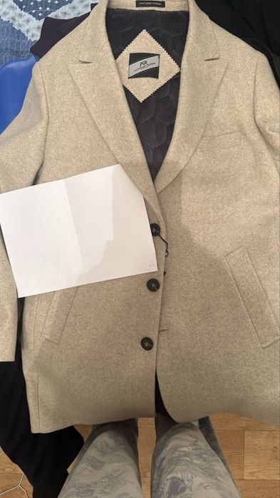 Пальто мужское бежевого цвета’ размер 50/Л