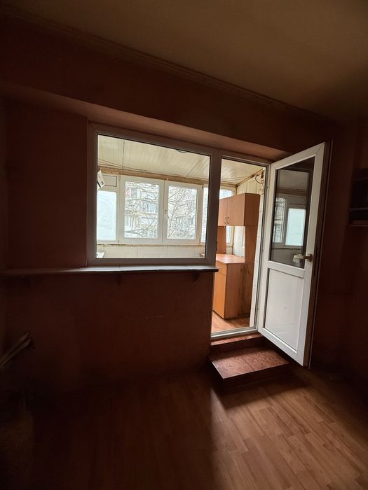 Vand apartament 1 camera