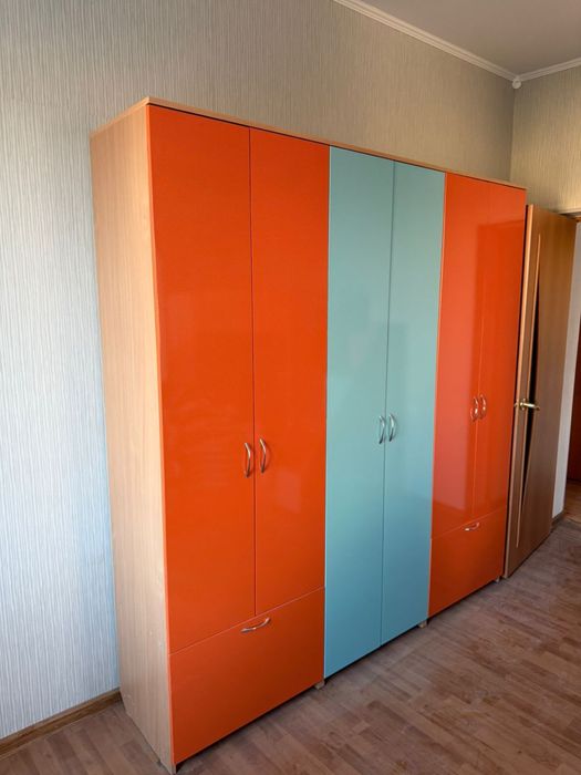 Шкаф в хорошем состоянии
