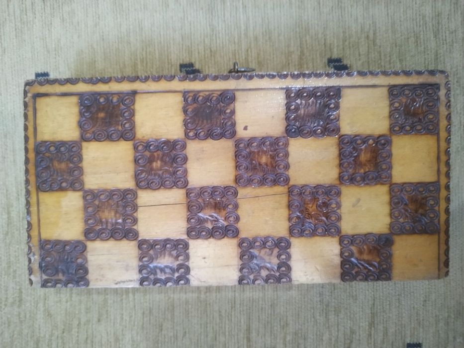 Мини ретро шах..