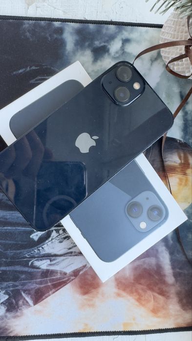 Продам айфон 13 256гб