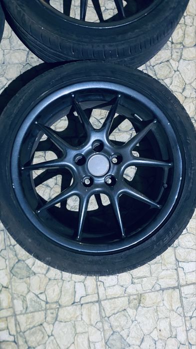 Лексус диски r18 титанки