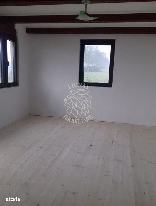 Casa Cabana de vacanta -100 MP +bucatarie vara- 2000 mp teren Dumitra